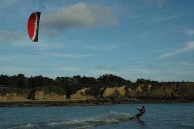 Le caisson - Frenzy on water.jpg